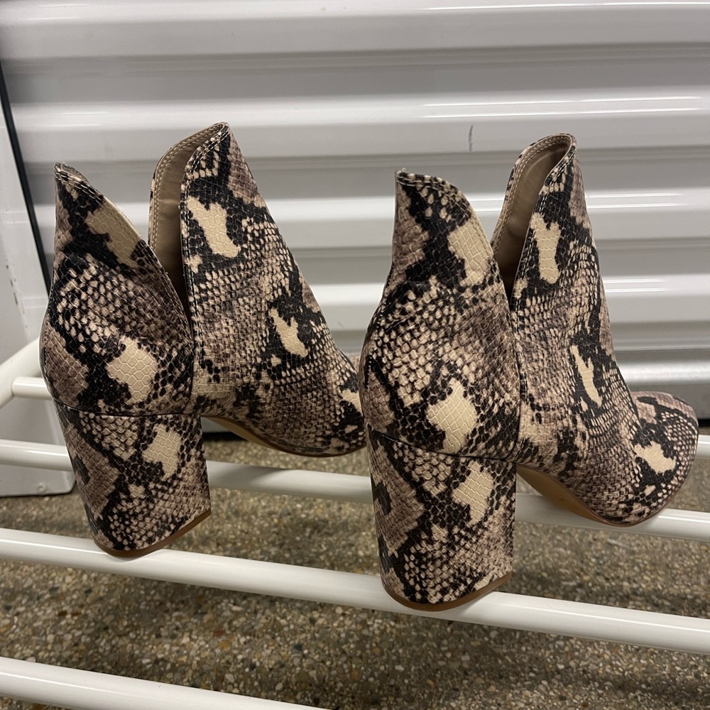 Steve Madden | Snake Print | Round Toe Ankle Boot… - image 2